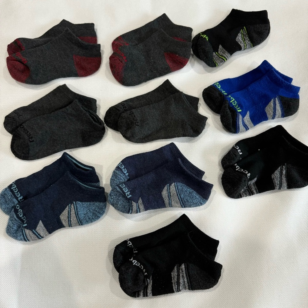Reebok 10 pairs of low cut kids socks size M (8.5 to 2Y)